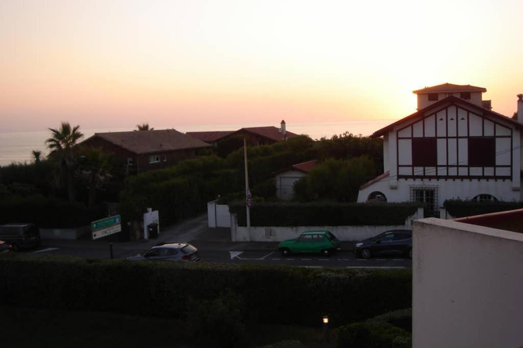 Vue Sur Mer Et Plage De Marbella Biarritz Exterior foto